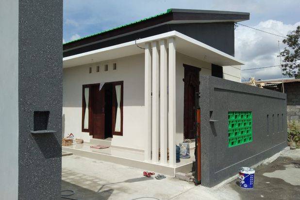 DI JUAL RUMAH MURAH SEMI FULL FURNISHED DI DENPASAR