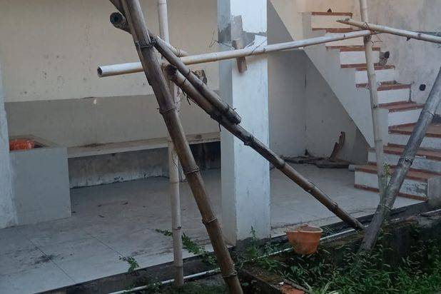 Rumah Murah, Rumah Istimewa, Rumah Hook & Hadap selatan