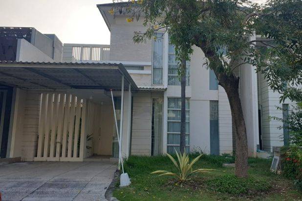 Rumah Pakuwon City BAGUS MODERN ISTIMEWA