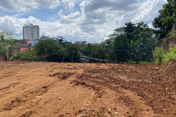 Tanah Posisi Hook di Beji Depok Siap Bangun Dekat Mall Margo City