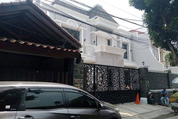Dijual Rumah Bagus di Tebet Jakarta Selatan
