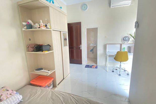 Rumah 2 Lantai Full Furnish Area Rangkapan Jaya Depok
