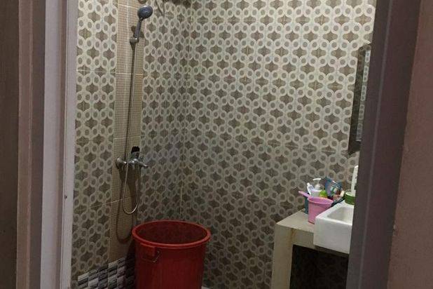 Rumah 2 Lantai Lokasi Dalam Perumahan Area Sukatani Depok