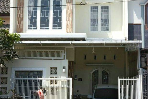 Rumah Cantik Lingkungan Perumahan Area Sukun Malang (gal)