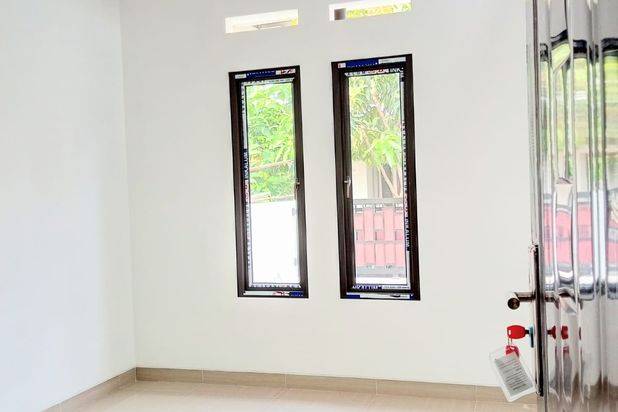 RUMAH DI JUAL MURAH SIAP HUNI LOKASI STRATEGIS DI DUKUH ZAMRUD
