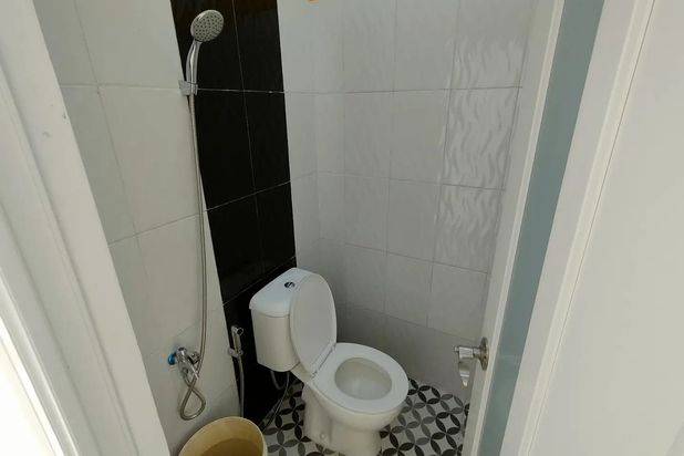 DI JUAL RUMAH KOMERSIL TANAH HOOK SUPER MURAH DI BEKASI TIMUR REGENCY