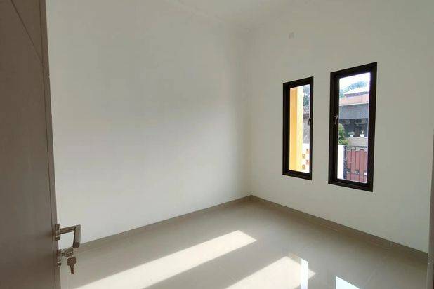 DI JUAL RUMAH KOMERSIL TANAH HOOK SUPER MURAH DI BEKASI TIMUR REGENCY