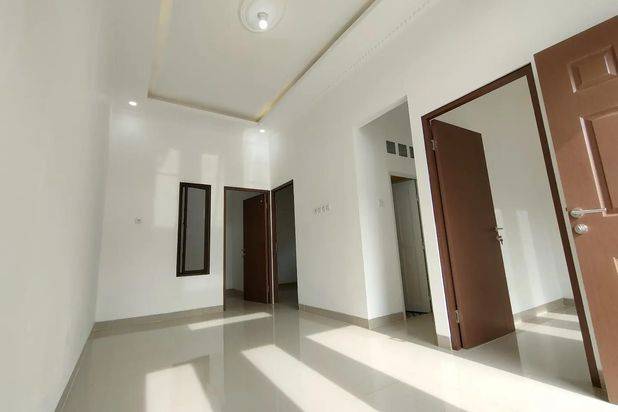 DI JUAL RUMAH KOMERSIL TANAH HOOK SUPER MURAH DI BEKASI TIMUR REGENCY