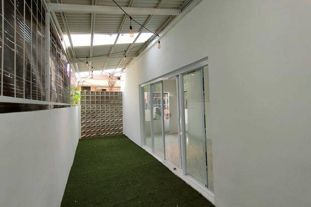 DI JUAL RUMAH SECONDARY DESIGN SCANDINAVIAN HARGA MURAH DI GRAHA MUSTIKAJAYA