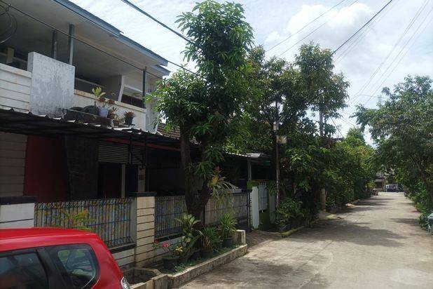 DI JUAL RUMAH 2 LANTAI SECONDARY HARGA MURAH SIAP HUNI DI JATI ASIH