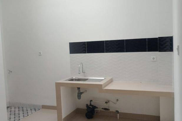 RUMAH DI JUAL MURAH PLUS MEZANINE MEWAH SIAP HUNI DI BEKASI TIMUR REGENCY