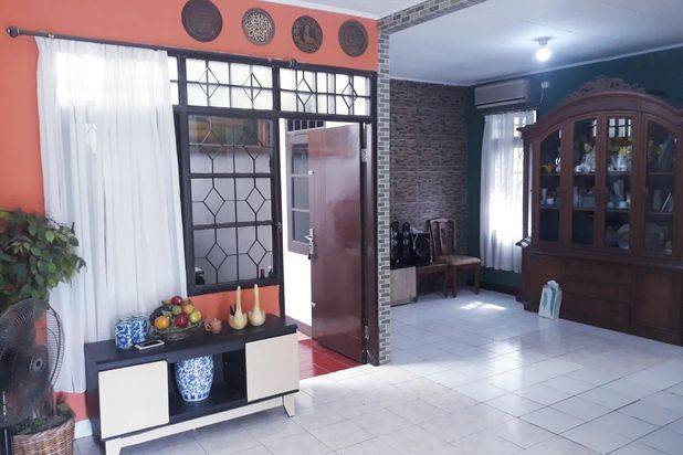 RUMAH HOOK  ..dengan lokasi strategis Tangerang