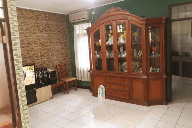 RUMAH HOOK  ..dengan lokasi strategis Tangerang