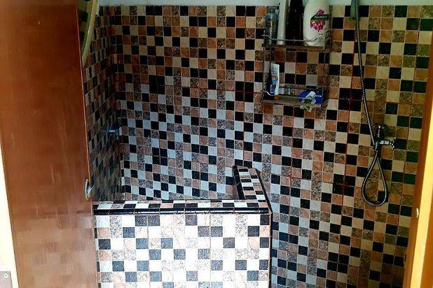 RUMAH HOOK  ..dengan lokasi strategis Tangerang