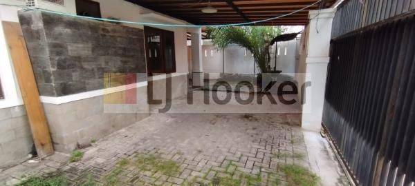 RUMAH DI KELAPA CENGKIR BARAT AREA KELAPA GADING
