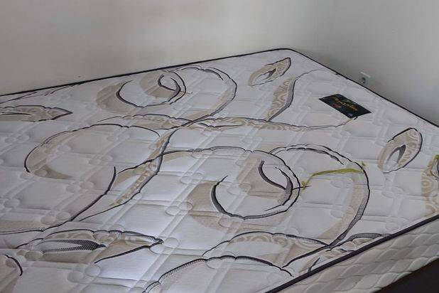 Apartemen 2 BR Semi Furnish Puncak CBD Surabaya Barat