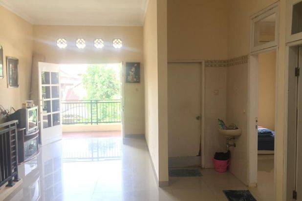Rumah 2 Lantai Di Palm Spring Regency Surabaya Selatan