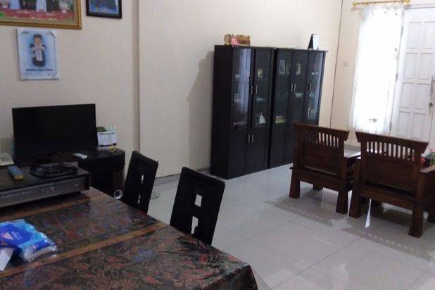 Rumah 2 Lantai Di Palm Spring Regency Surabaya Selatan