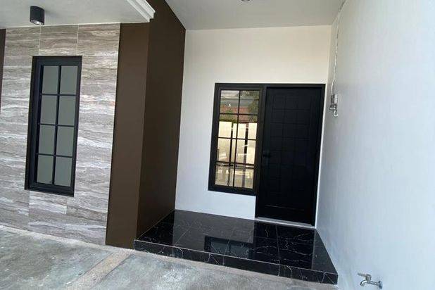 Rumah Baru 2 Lantai Di Rungkut Asri Surabaya Timur