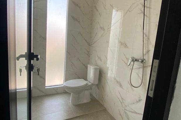 Rumah Baru 2 Lantai Di Rungkut Asri Surabaya Timur