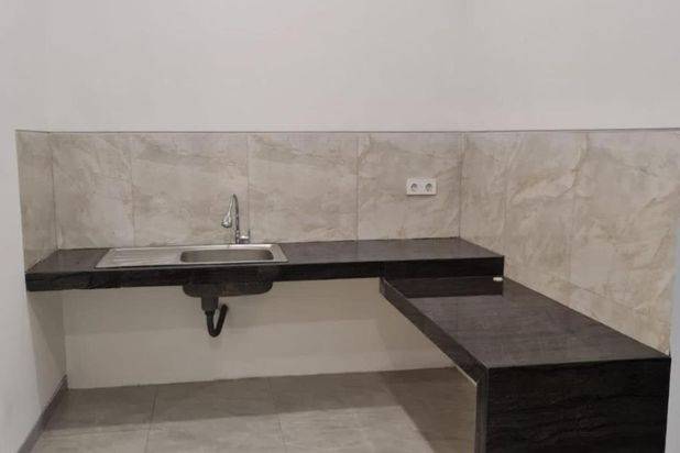 Rumah Baru Gress Darmo Permai Timur Full Granit (High Spek)