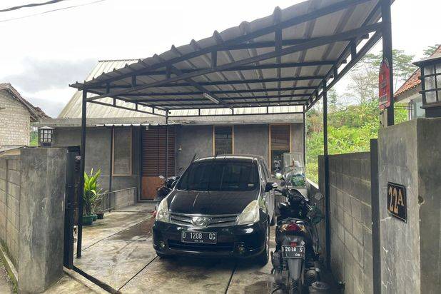 Rumah type downslope di area ciumbuleuit 2 lantai 1,35 M