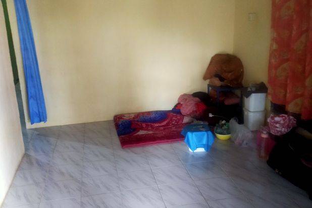 JUAL CEPAT RUMAH TINGGAL Lokasi Bengkong Dekat Dengan Sekolah dan Rumah Sakit Dan Bagus Dan Harga MURAH DIBAWAH PASARAN