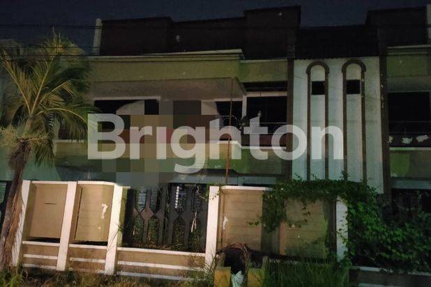 Dharmahusada Indah, 2 Lantai,Siap Huni