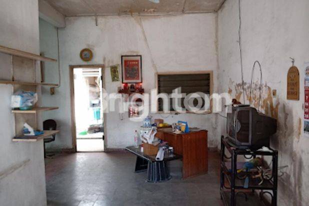 Buyer Only, Simolawang Baru, Rumah Lokasi Strategis Nol Jalan