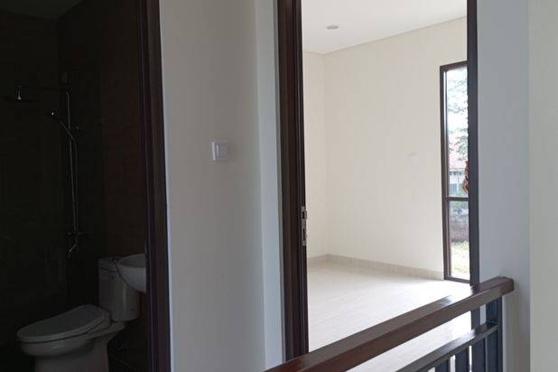 Dp 0% Dekat SmaN.6 Jl. Meruyung Raya