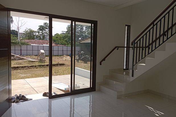 Dp 0% Dekat SmaN.6 Jl. Meruyung Raya