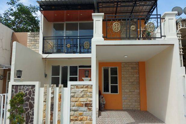 Rumah yang berlokasi di dataran tinggi  dengan segala kenyamanan selayaknya villa dan berada di kota malang