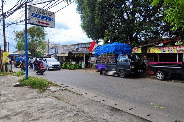 Tanah Bonus Bangunan Tepi Jalan Area Beji Dekat Tol Kukusan