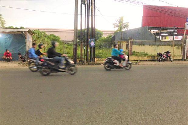 Tanah Tepi Jalan Strategis Area Keradenan Cibinong Dekat Pemda