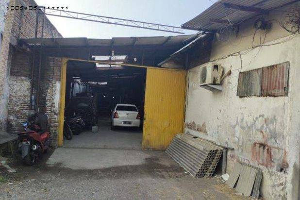Rumah Usaha Raya Banyu Urip