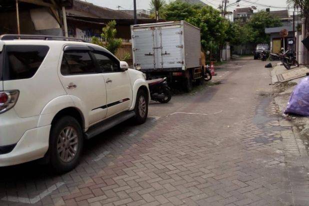 Rumah jl. Darmo Indah Selatan , Hitung Tanah