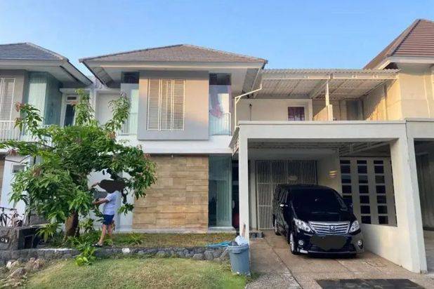 Rumah Queenstone Citraland Strategis, Siap Huni