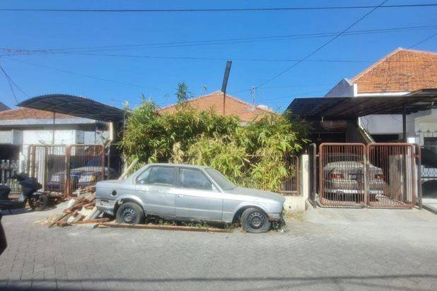 Rumah Manyar Tirtomoyo Hitung Tanah