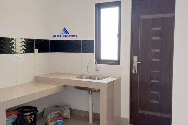 DI JUAL RUMAH LUAS BANGUNAN BARU SIAP HUNI DUKUH ZAMRUD,MUSTIKAJAYA,BEKASI TIMUR