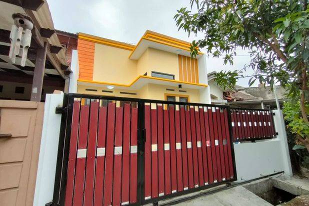 DI JUAL CEPAT RUMAH MURAH BARU, 3 KAMAR TIDUR DI DUKUH ZAMRUD, MUSTIKA JAYA, BEKASI TIMUR