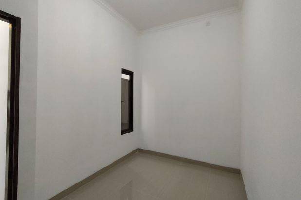 DI JUAL CEPAT RUMAH MURAH BARU, 3 KAMAR TIDUR DI DUKUH ZAMRUD, MUSTIKA JAYA, BEKASI TIMUR