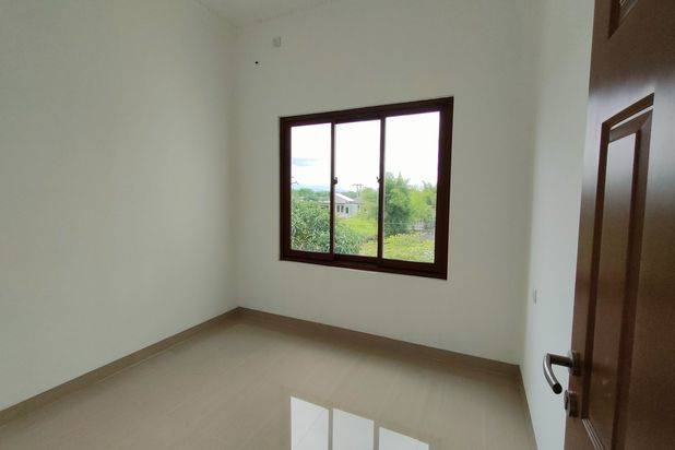 DI SEWAKAN RUMAH KEREN DESAIN ELEGANT DI CLUSTER IVORY BEKASI TIMUR REGENSI