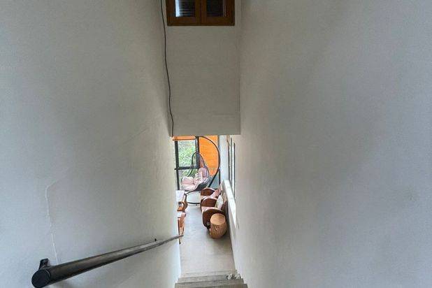 Rumah type downslope di area ciumbuleuit 2 lantai 1,35 M