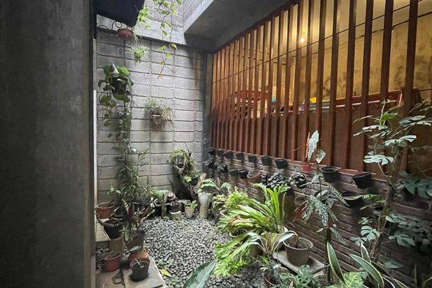 Rumah type downslope di area ciumbuleuit 2 lantai 1,35 M