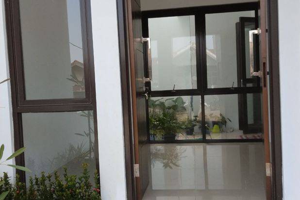 Rumah baru cluster pesona cipadung 2 lantai One Gate System