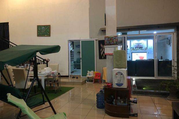 Semi Furnished Rumah Asri Terawat Dan Siap Huni Yang Lokasinya Di Cluster Jingga Residence Ciwastra
