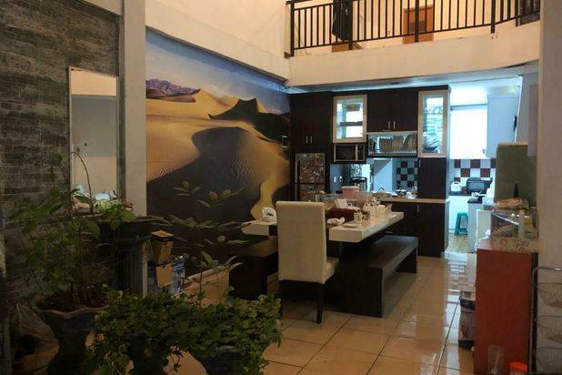 Semi Furnished Rumah Asri Terawat Dan Siap Huni Yang Lokasinya Di Cluster Jingga Residence Ciwastra