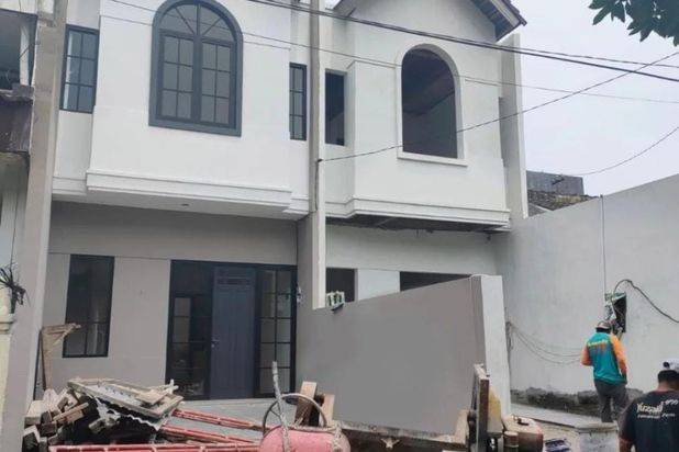 Rumah Baru 2 Lantai Di Wisma Kedung Asem Indah Surabaya Timur