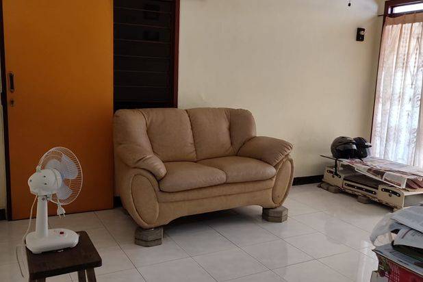 Dijual Rumah Posisi Hook di Binagriya Kota Pekalongan