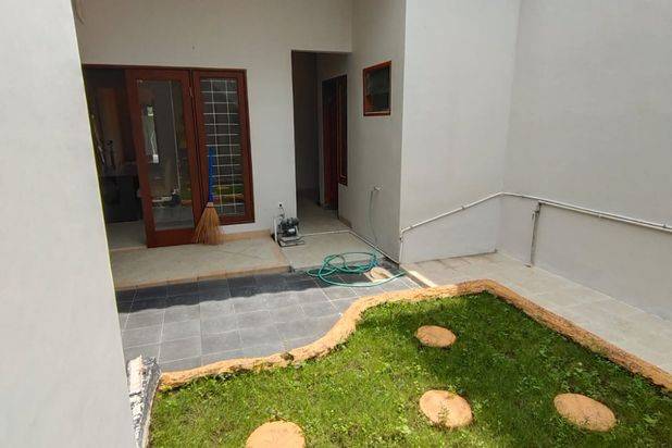 Pantai Mentari 2 Lantai Bonus Furniture dekat Mulyosari, Pakuwon City
